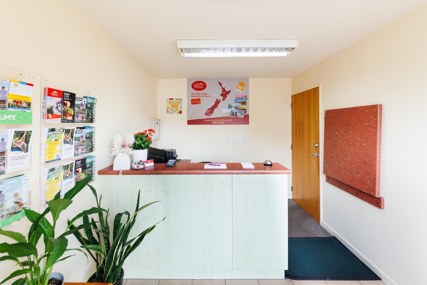 Bella Vista Motel Palmerston North Bagian luar foto